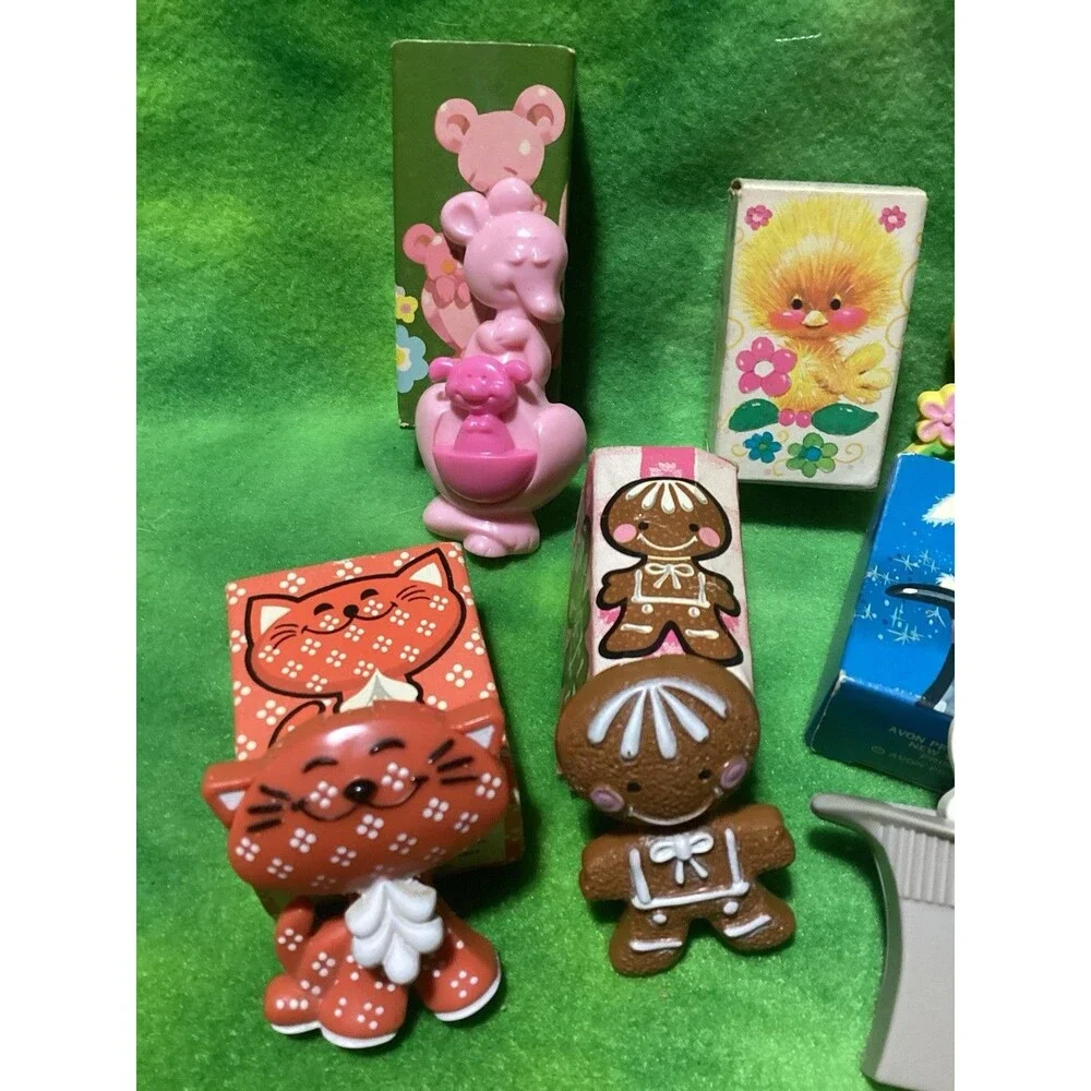 Vintage Avon 16 Novelty Jewelry Pin Pals Boxed & Unboxed 7 Fragrance Glacé Empty